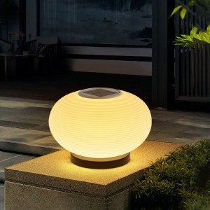 跨境柱頭燈太陽(yáng)能戶外防水燈別墅圍墻柱子燈圓球大門頭燈批發(fā)燈具
